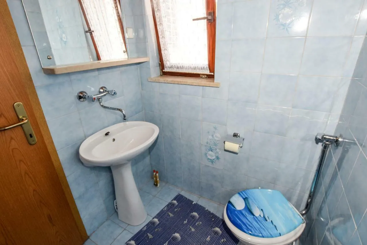 Apartment Darinka PUY